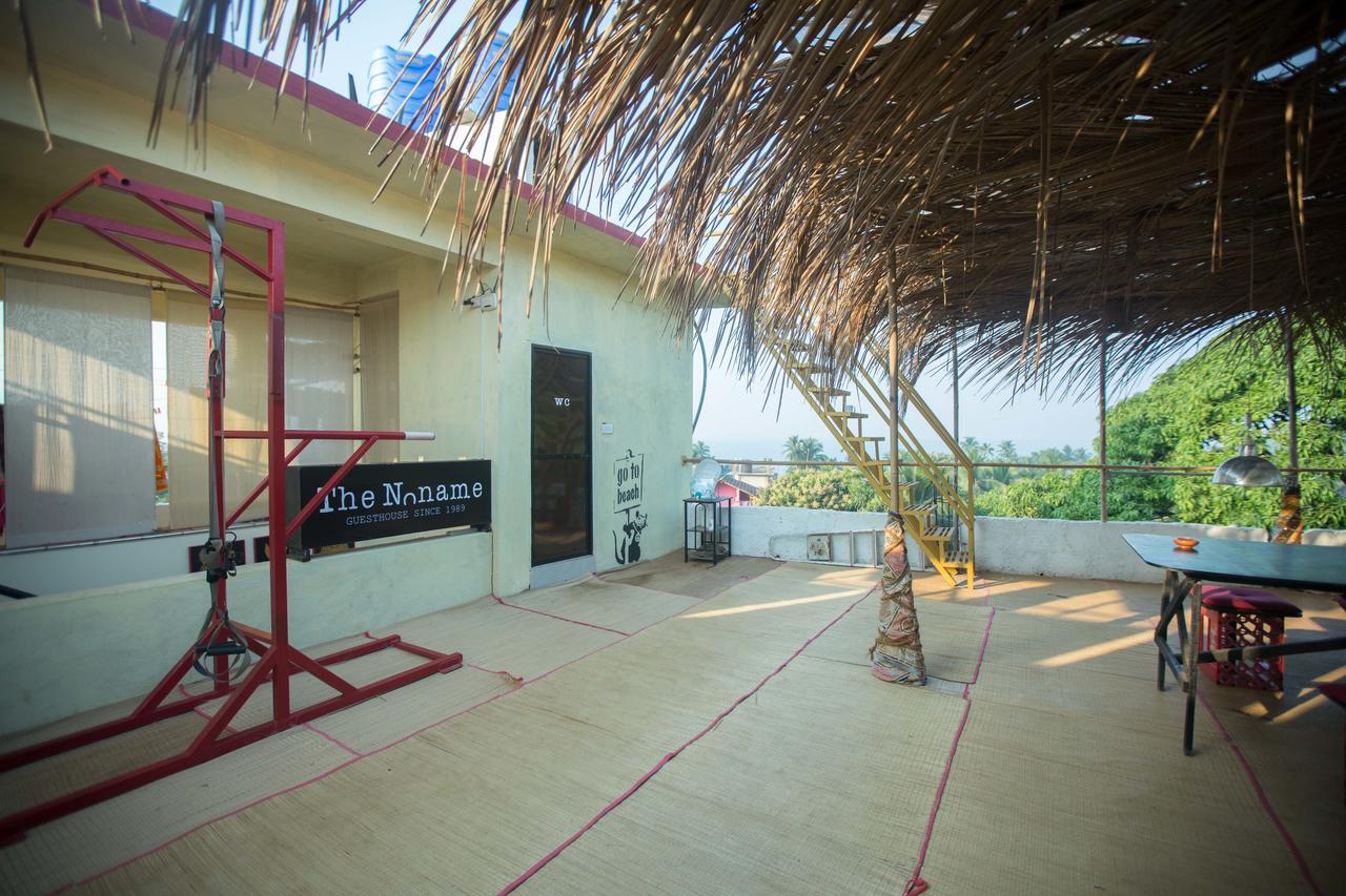 The Noname Guesthouse 阿姆波尔 外观 照片